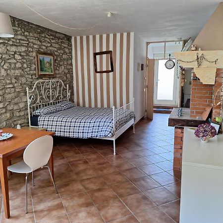 La Taverna Dei Gufi Premeno Buitenkant foto