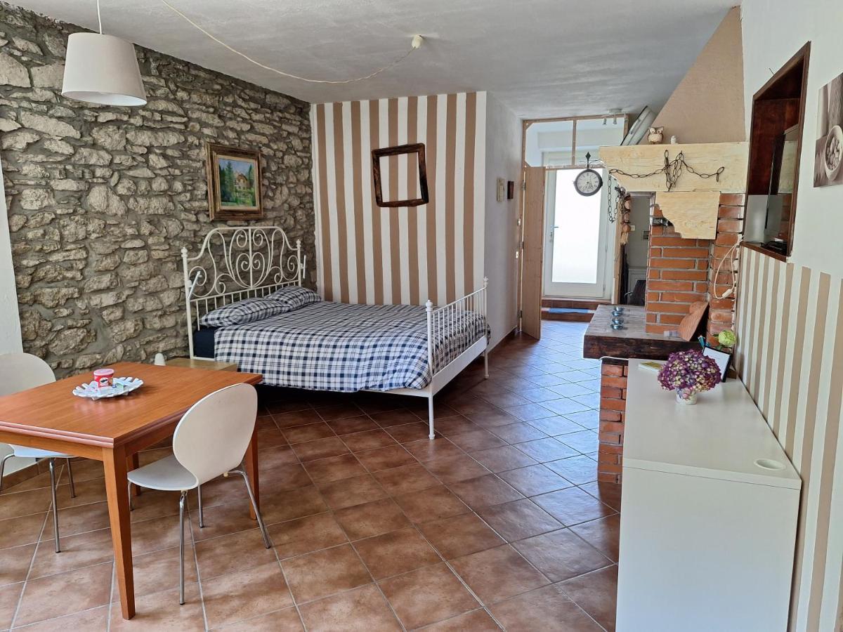 La Taverna Dei Gufi Premeno Buitenkant foto